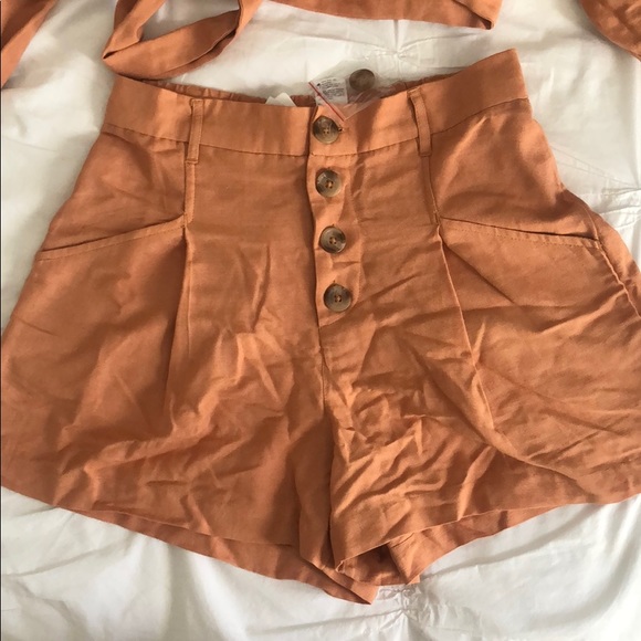 L*Space Penelope top and shorts two piece set - Picture 3 of 6